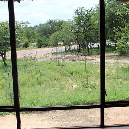 Woodpecker Lodge B&B Hoedspruit Bagian luar foto