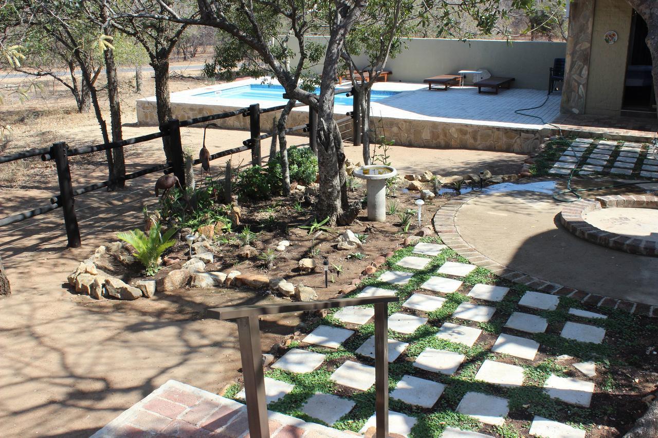 Woodpecker Lodge B&B Hoedspruit Bagian luar foto