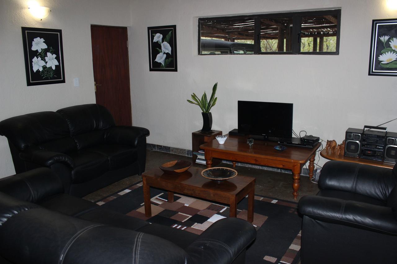 Woodpecker Lodge B&B Hoedspruit Bagian luar foto
