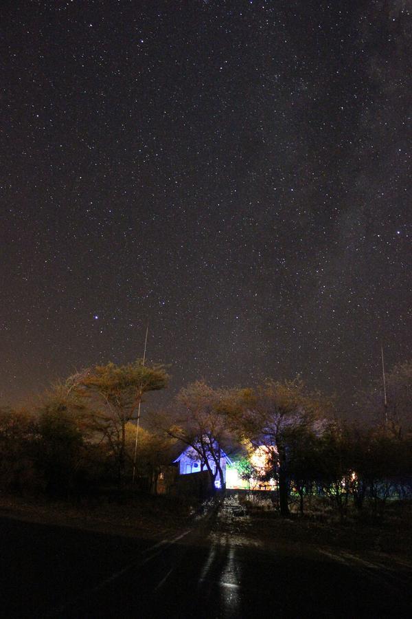 Woodpecker Lodge B&B Hoedspruit Bagian luar foto