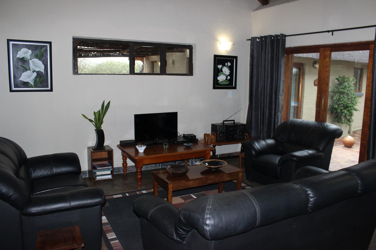 Woodpecker Lodge B&B Hoedspruit Bagian luar foto