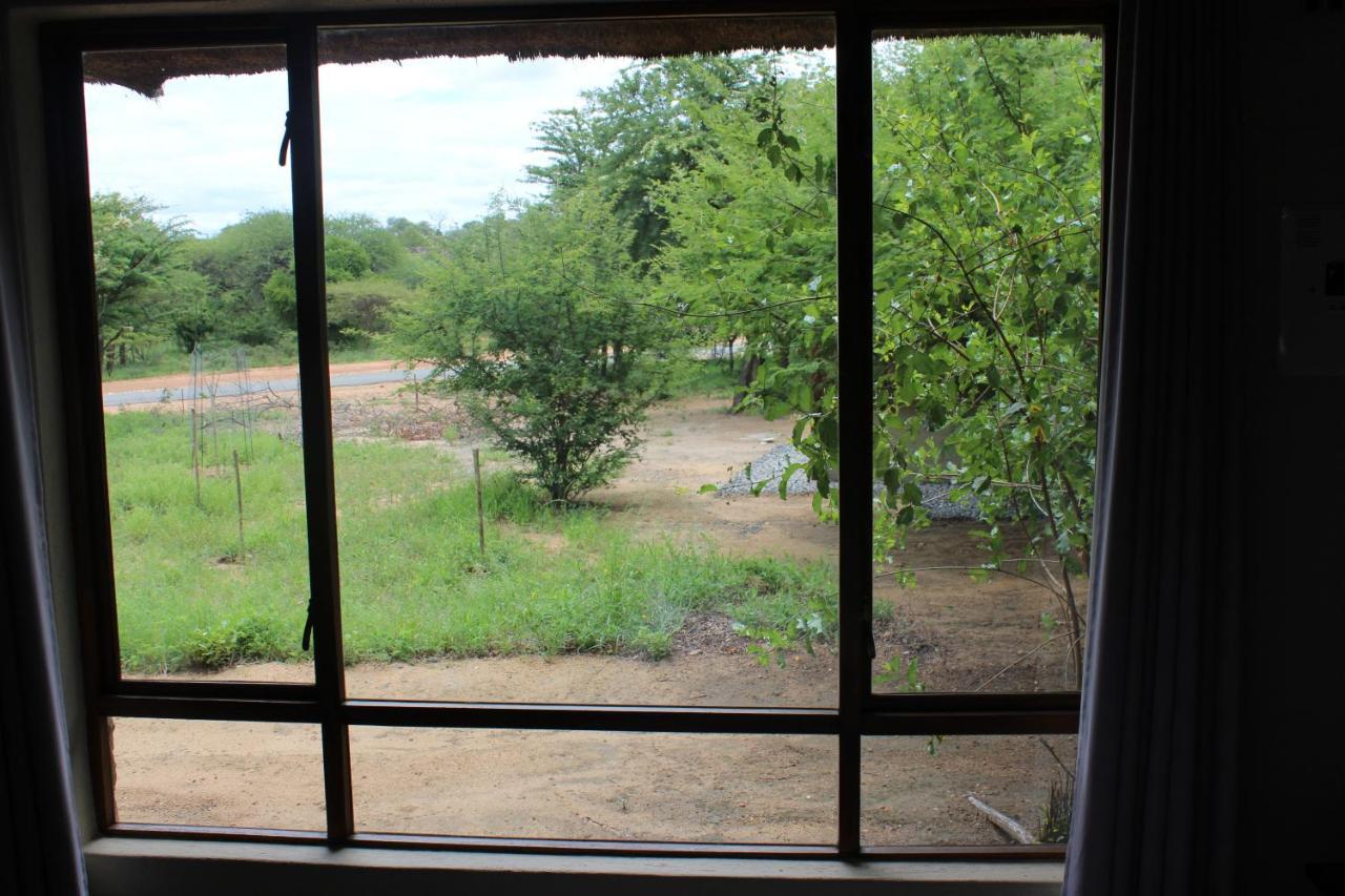 Woodpecker Lodge B&B Hoedspruit Bagian luar foto